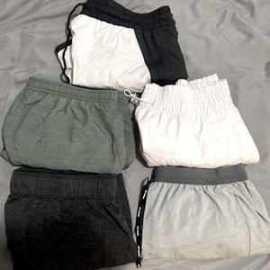 Nike shorts size L